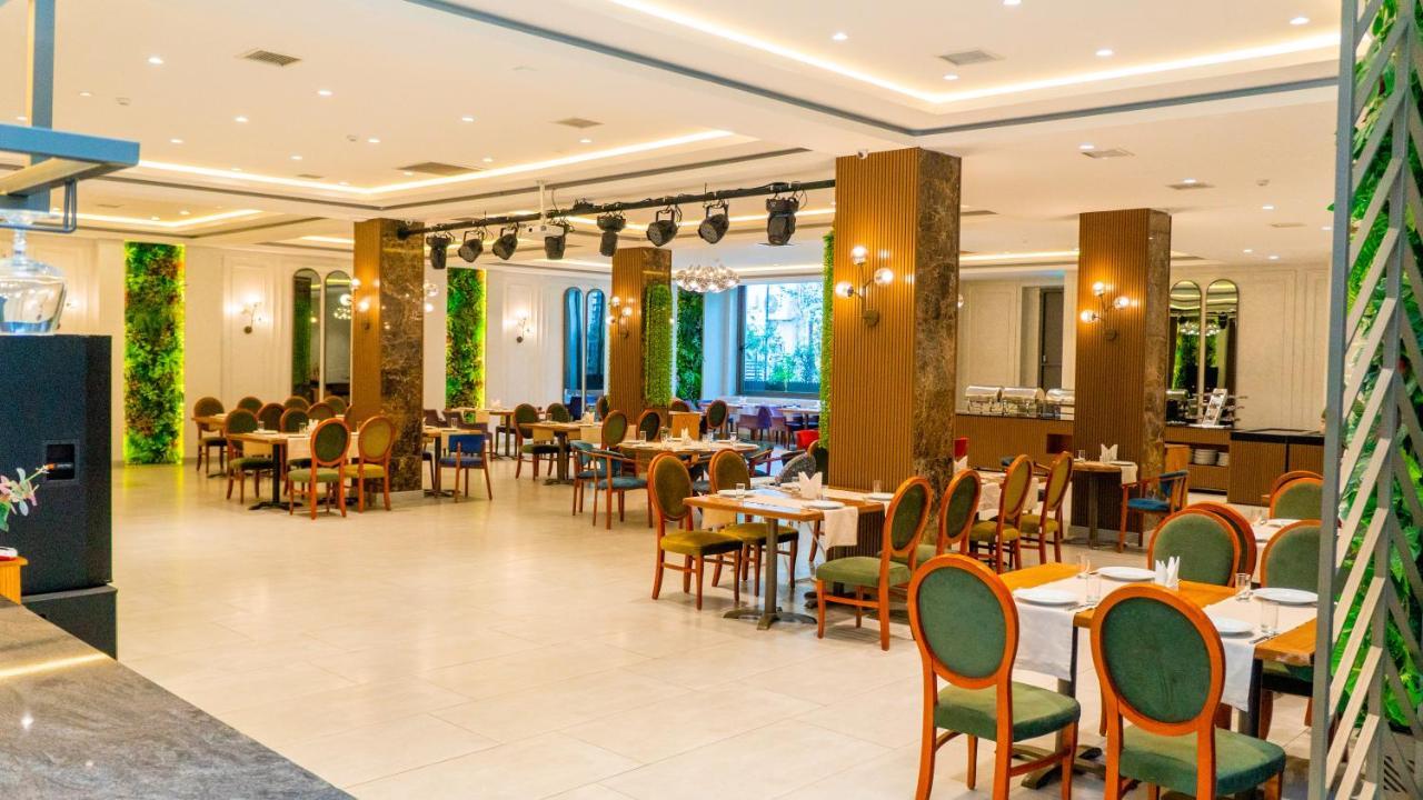 Grand Midway Hotel Baku Exterior foto