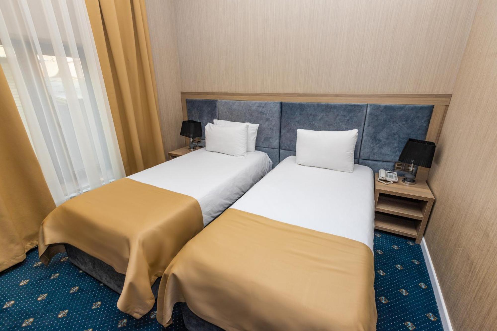 Grand Midway Hotel Baku Exterior foto